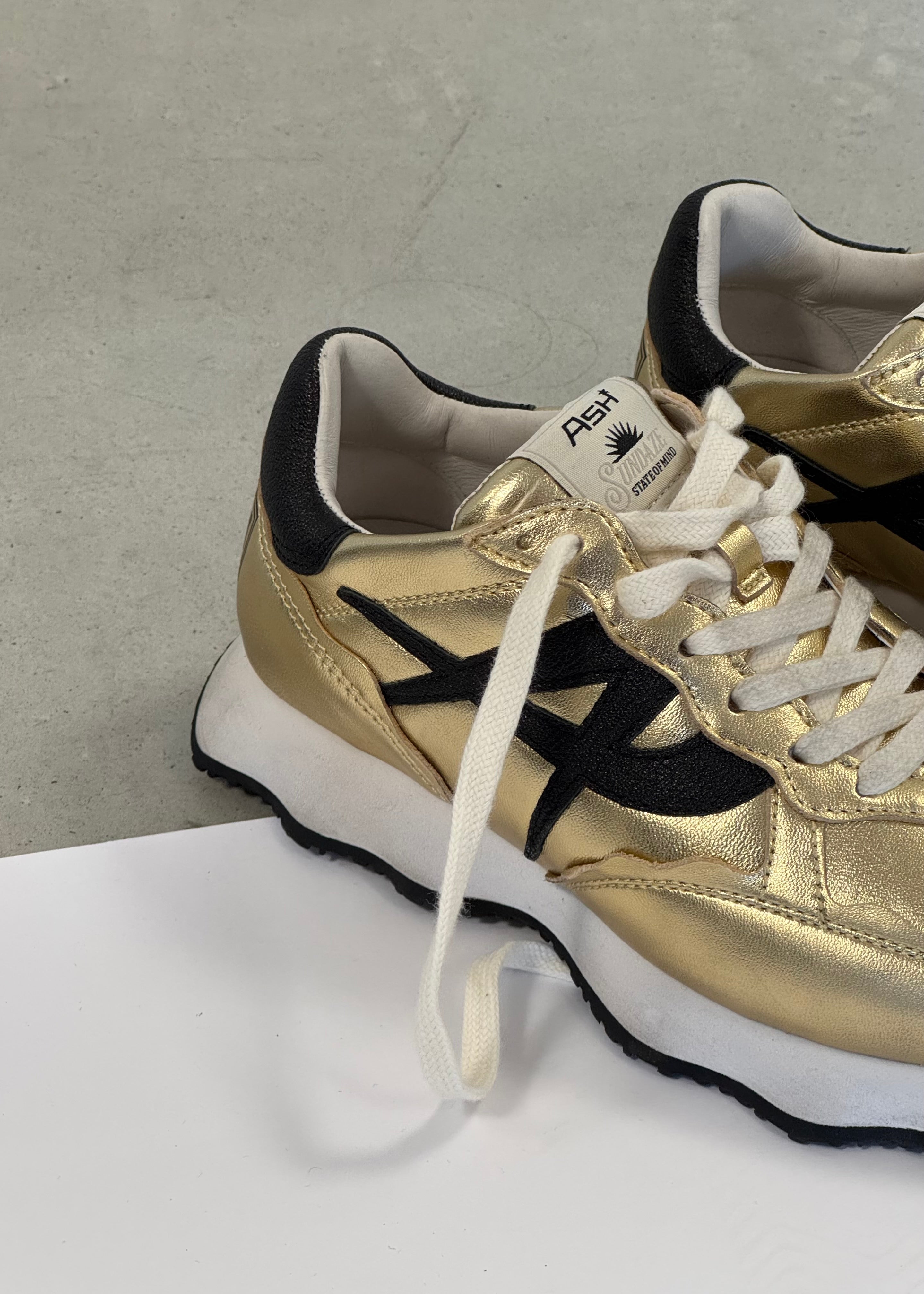 Baskets Ash Sunstar Luxor Gold - L'adresse Corte