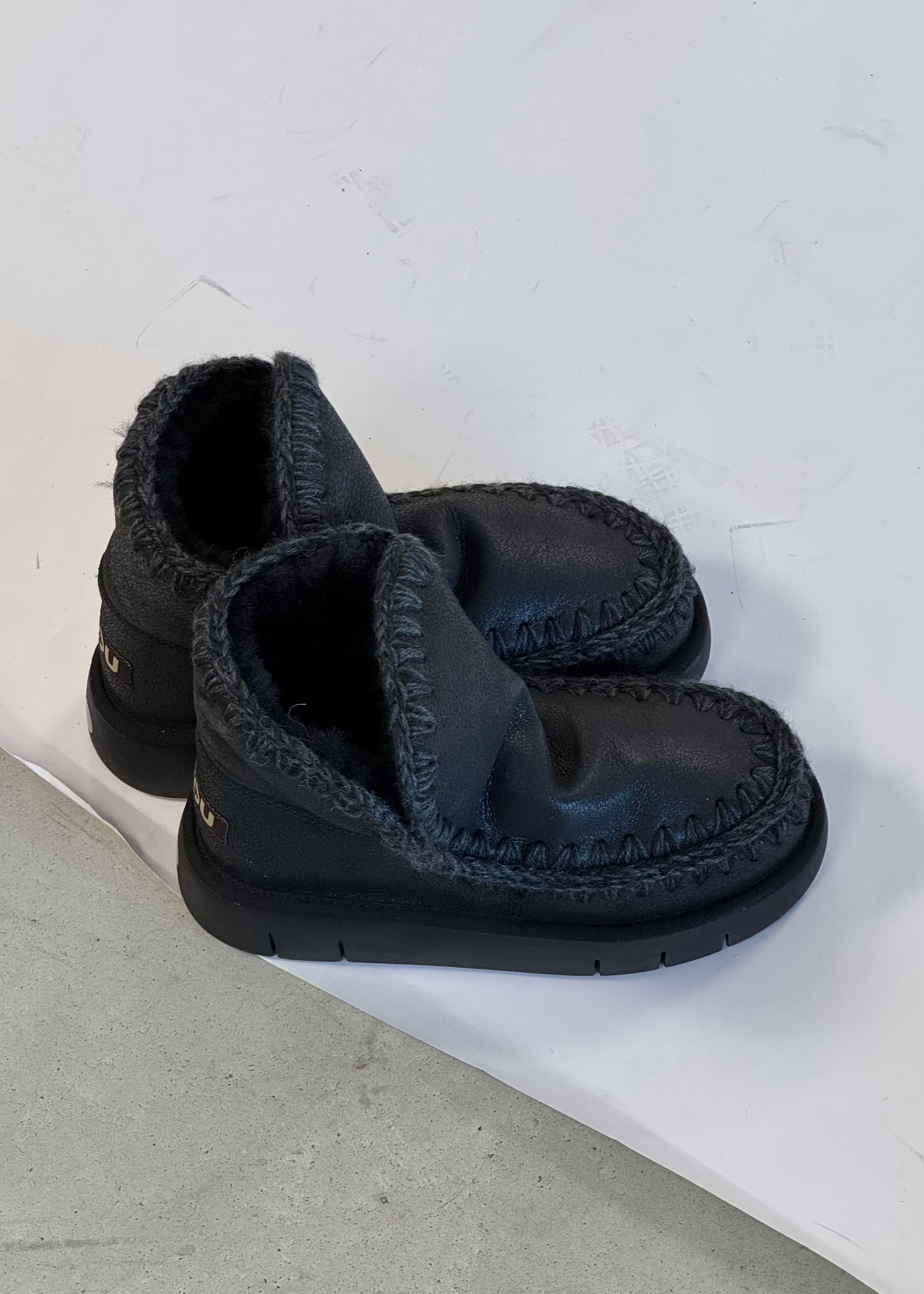 Boots Mou Eskimo Bounce 18 sneaker Black - L'adresse Corte