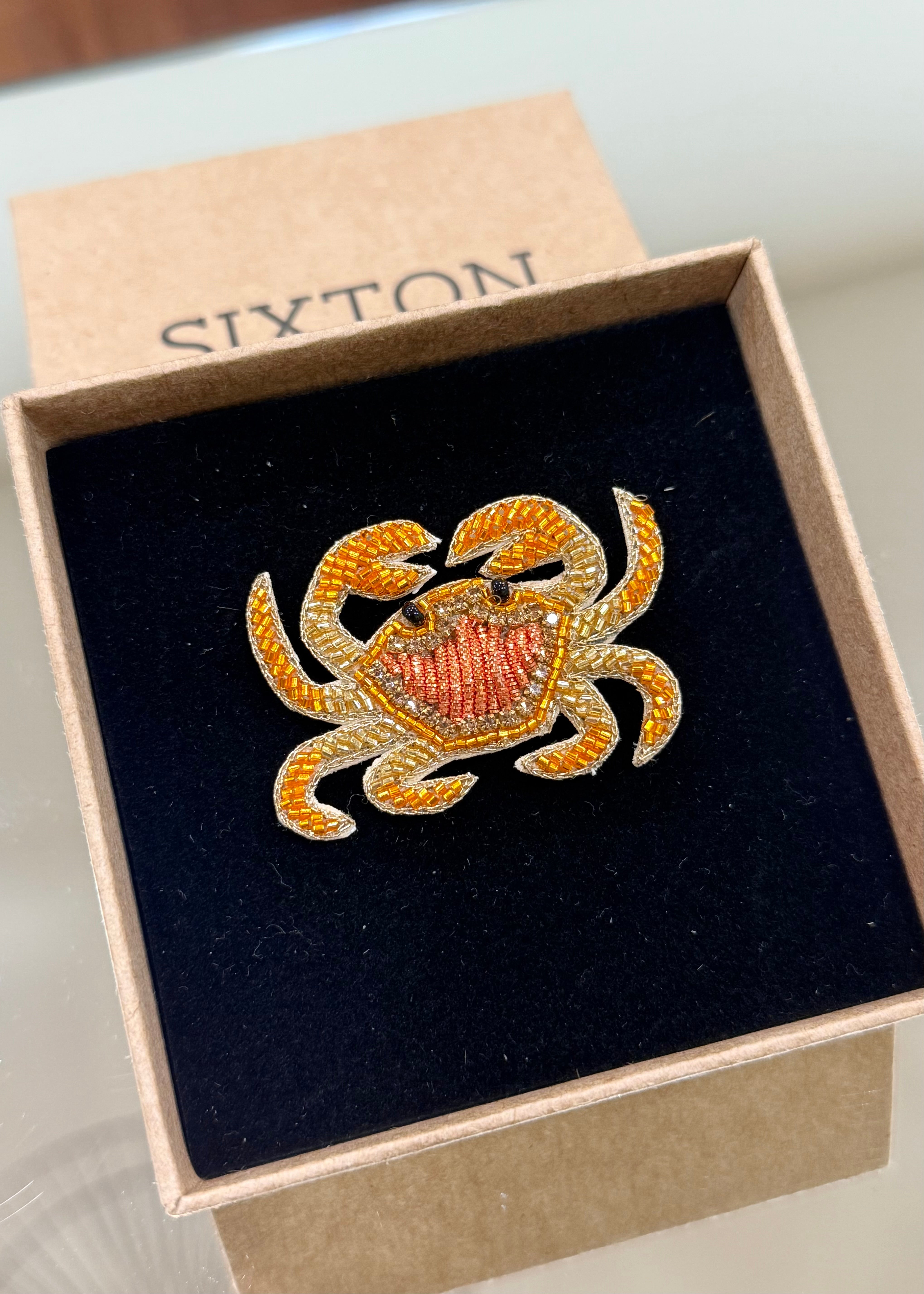 Broche Crabe brodée - Sixton London Sixton London