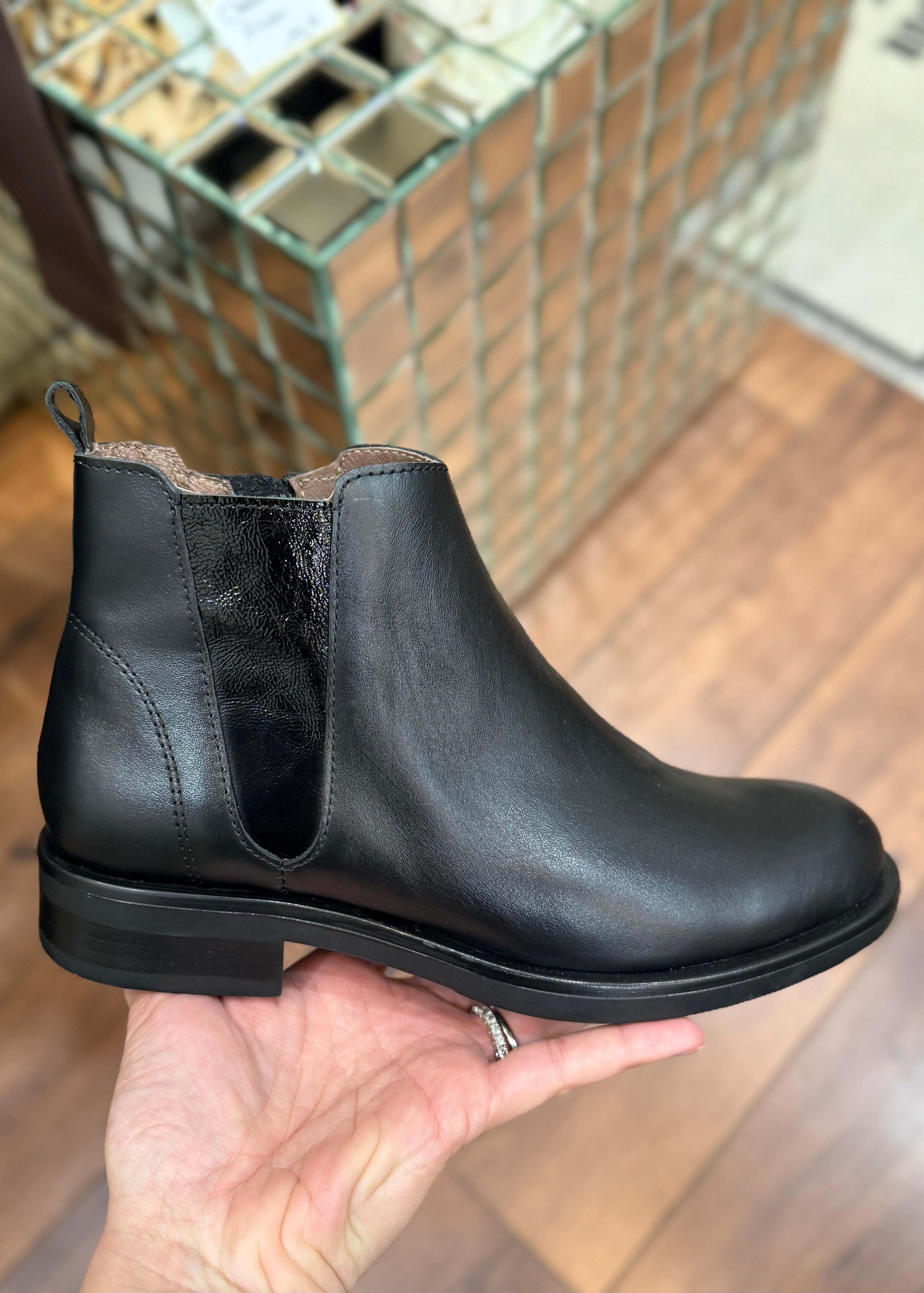 Bottines chelsea MKD Dalia noir Mkd by Minka design