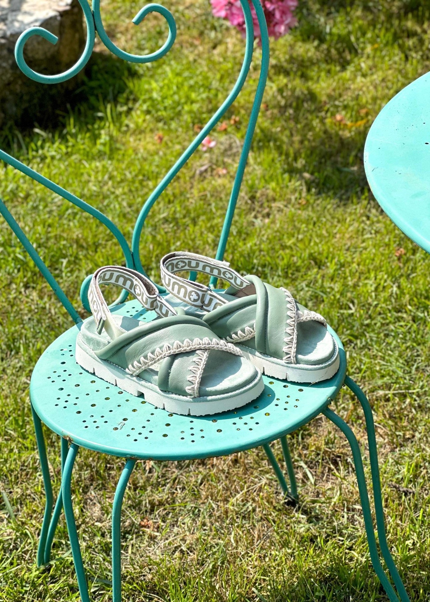 Sandales Criss-Cross MOU Almond - L'adresse Corte