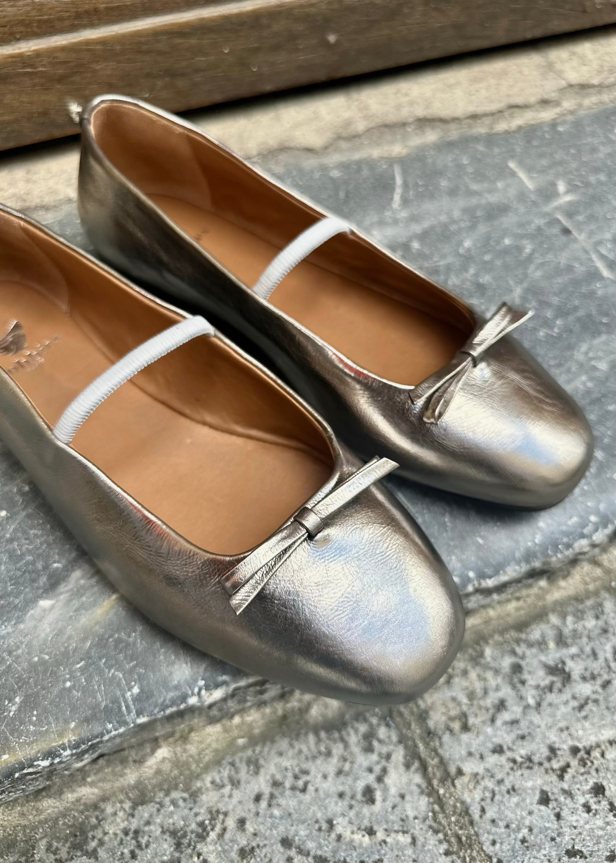 Ballerines Bobbies Kaia Silver - L'adresse Corte