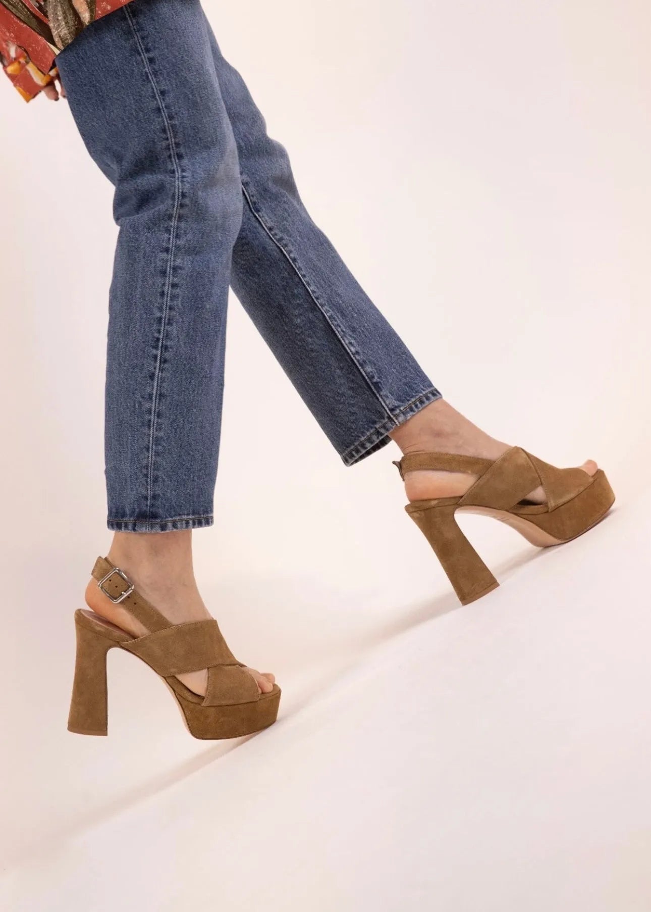 Sandales à talons Anna F. 3703 camel - L'adresse Corte