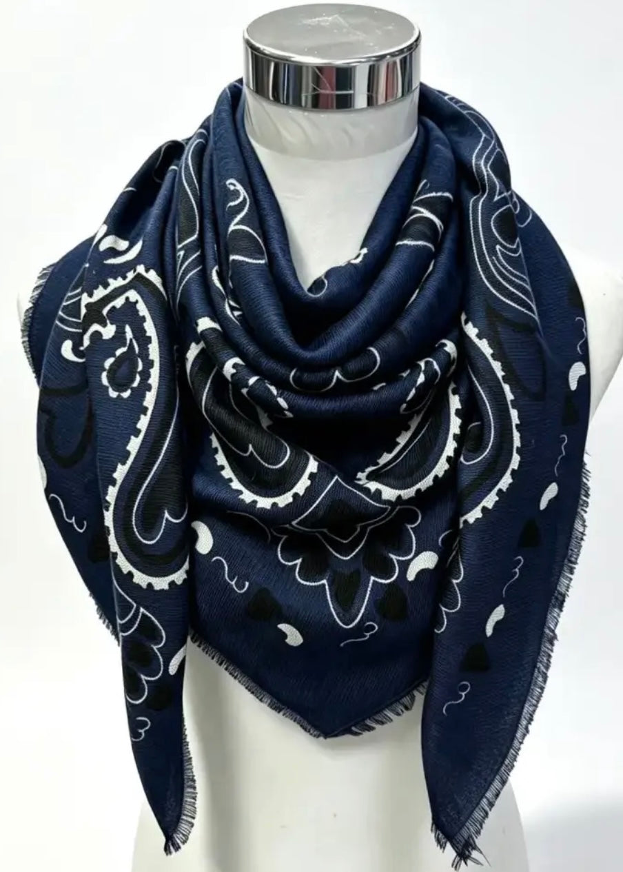 Foulard lainé K22 motif bandana