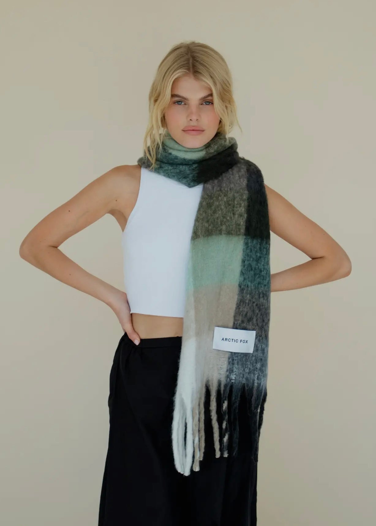 Écharpe Arctic Fox & Co - Black check - L'adresse Corte