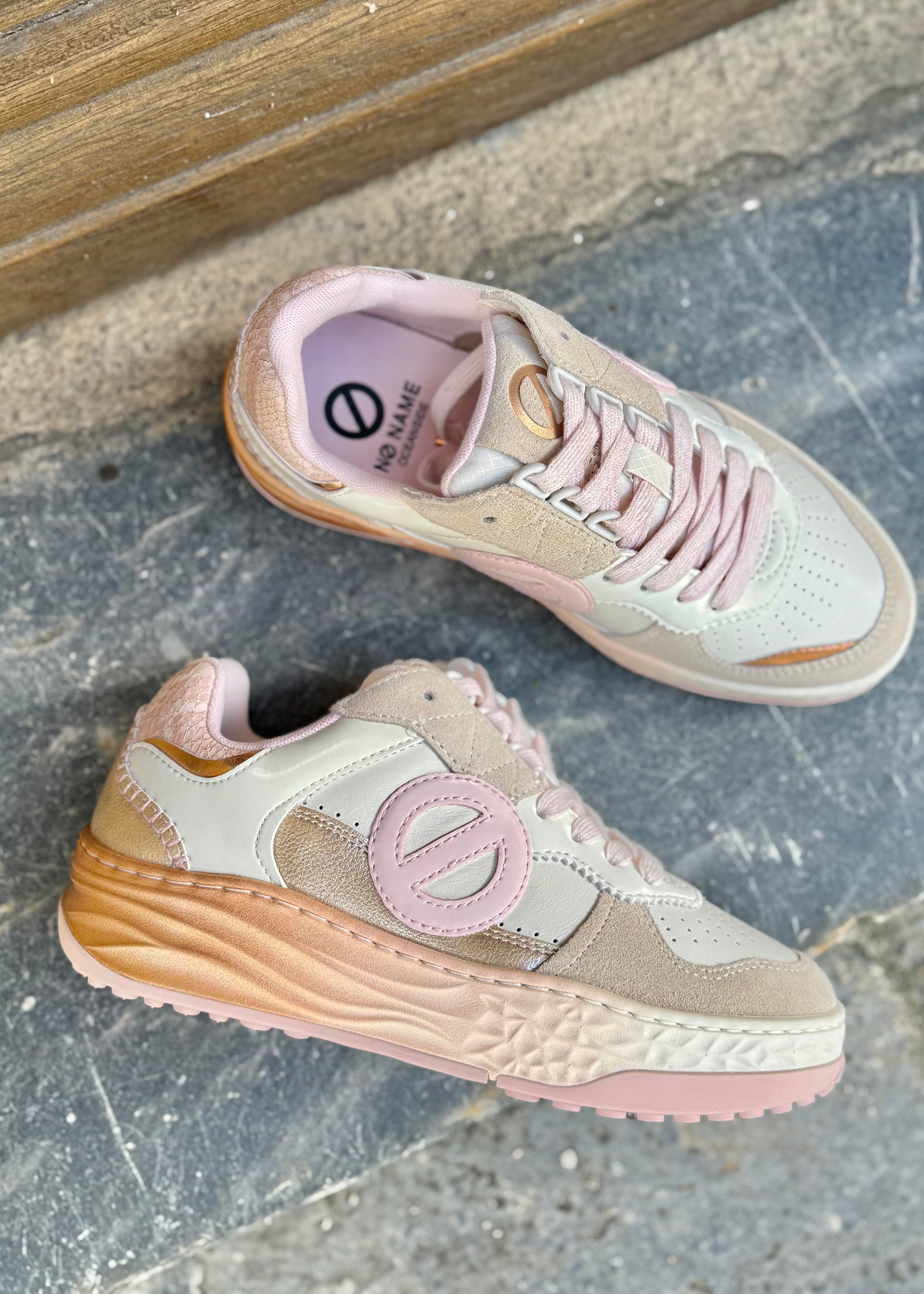 Baskets No Name Tyler court - Rose/Blanc No Name