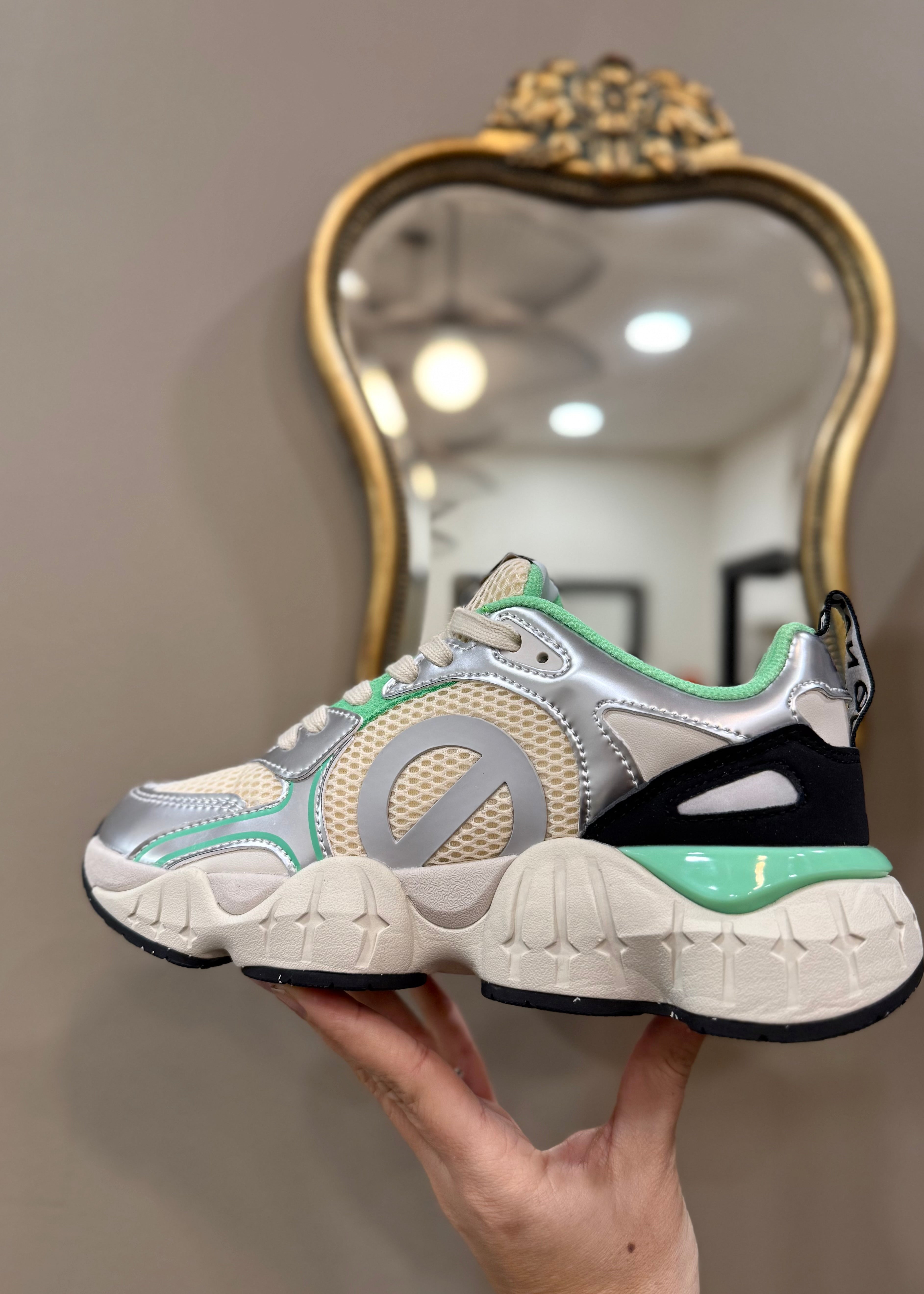 Baskets No name Krazee Runner Silver