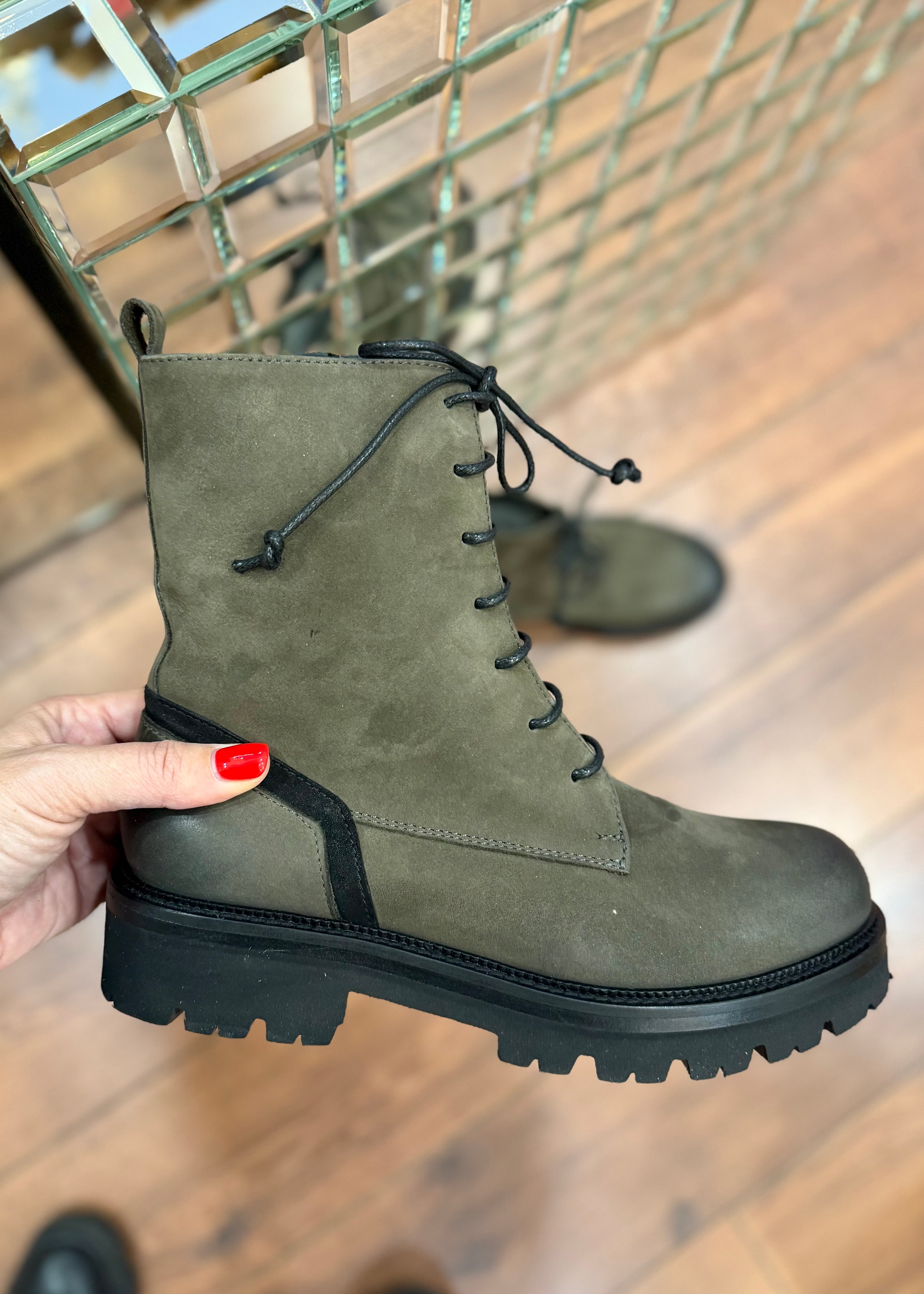 Bottines Mat:20 Carrie 7388 Smoke