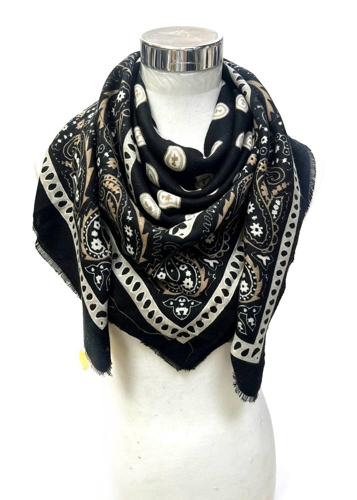 Foulard maxi carré K27 Paisley noir