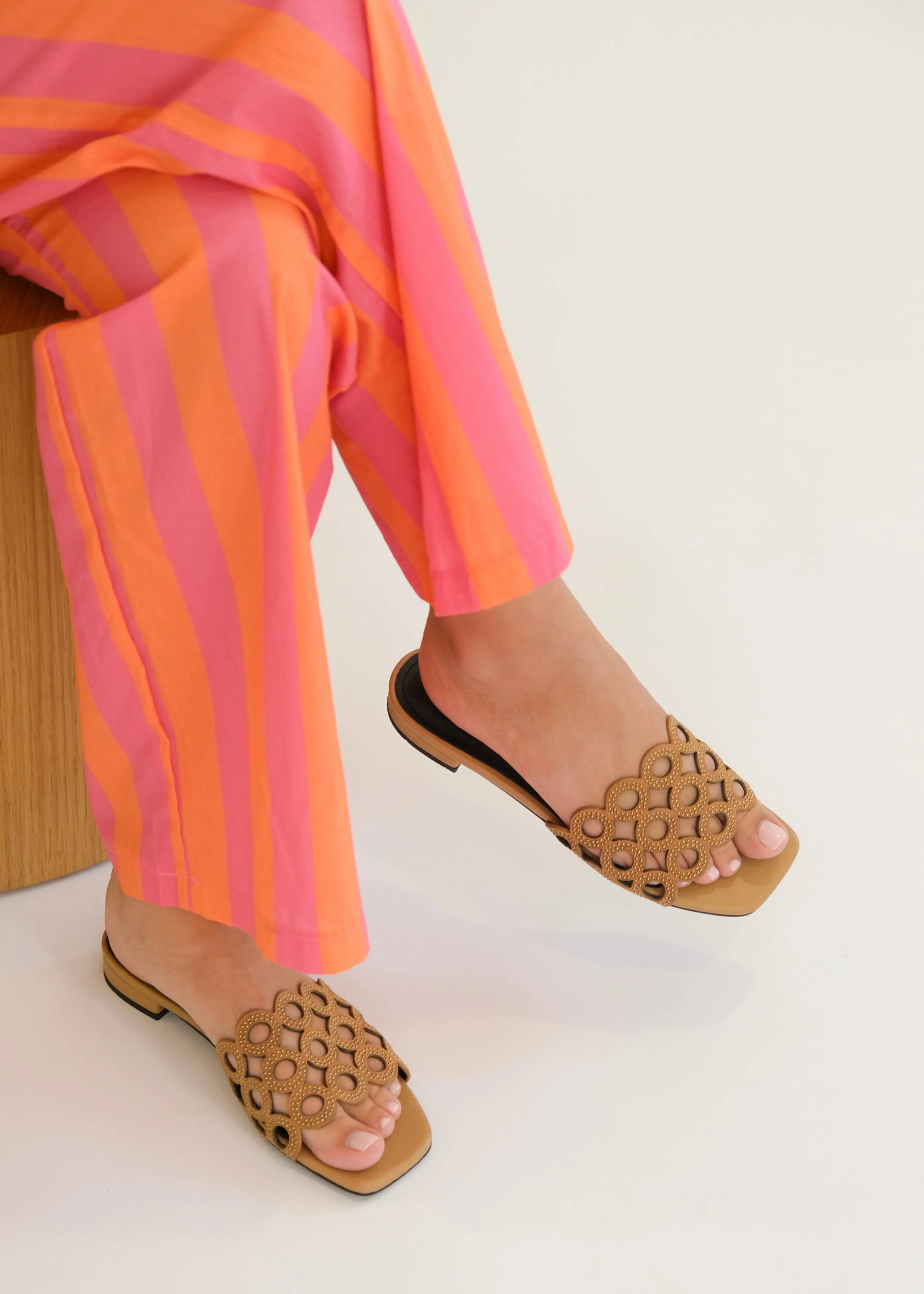 Mules Bibi Lou Oribu flat Tan Bibi Lou