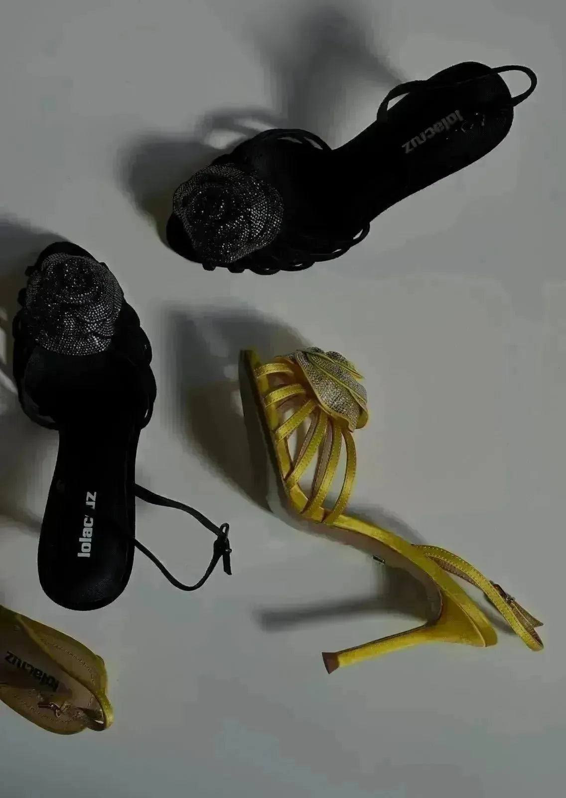 Sandales à talons Lola Cruz Rose 95 Yellow - L'adresse Corte