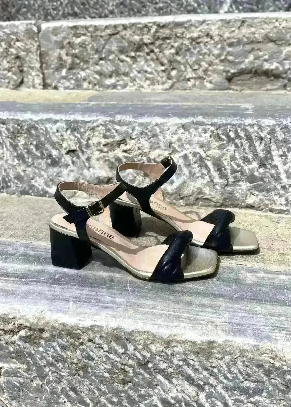 Sandales à talons Romanne 1445 Nero - L'adresse Corte