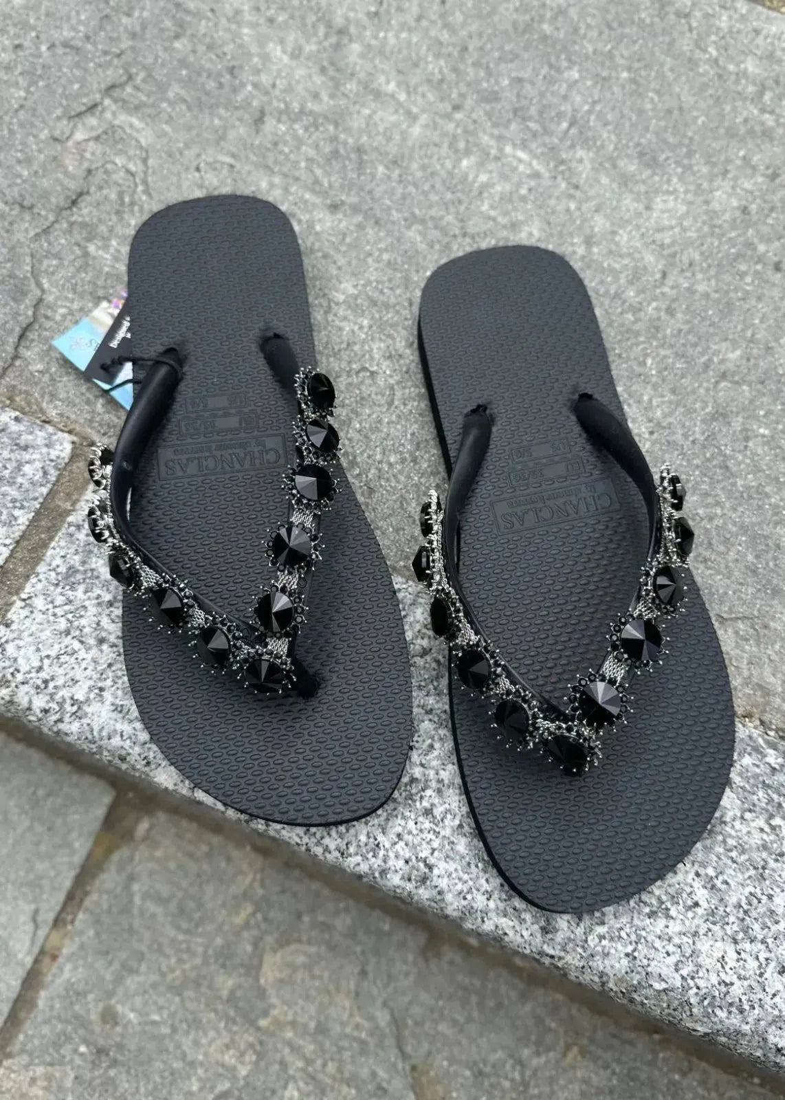 Tongs Chanclas Allysa Noir - L'adresse Corte