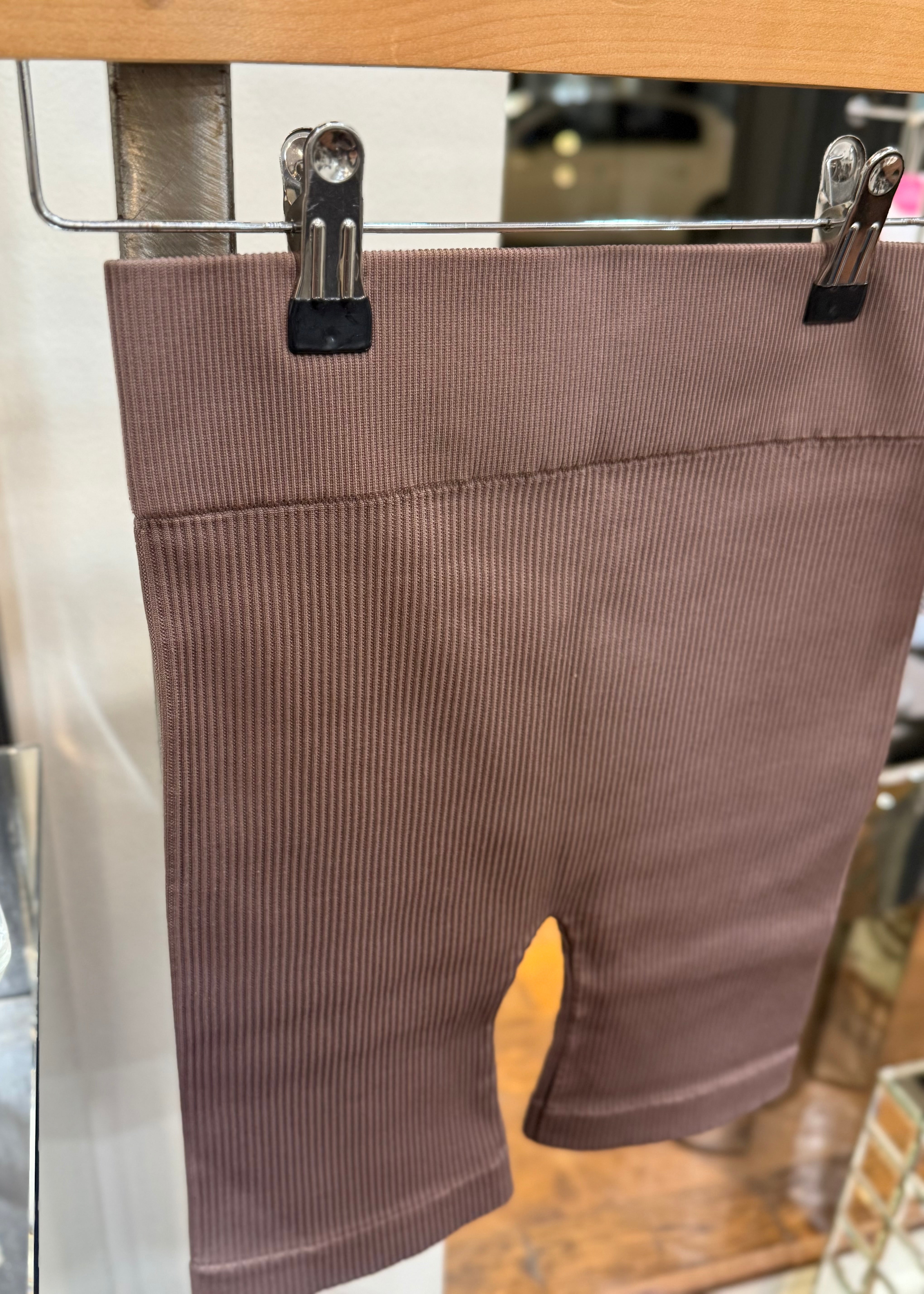 Short pilates SIAWEAR Ribs COFFEE SIAWEAR