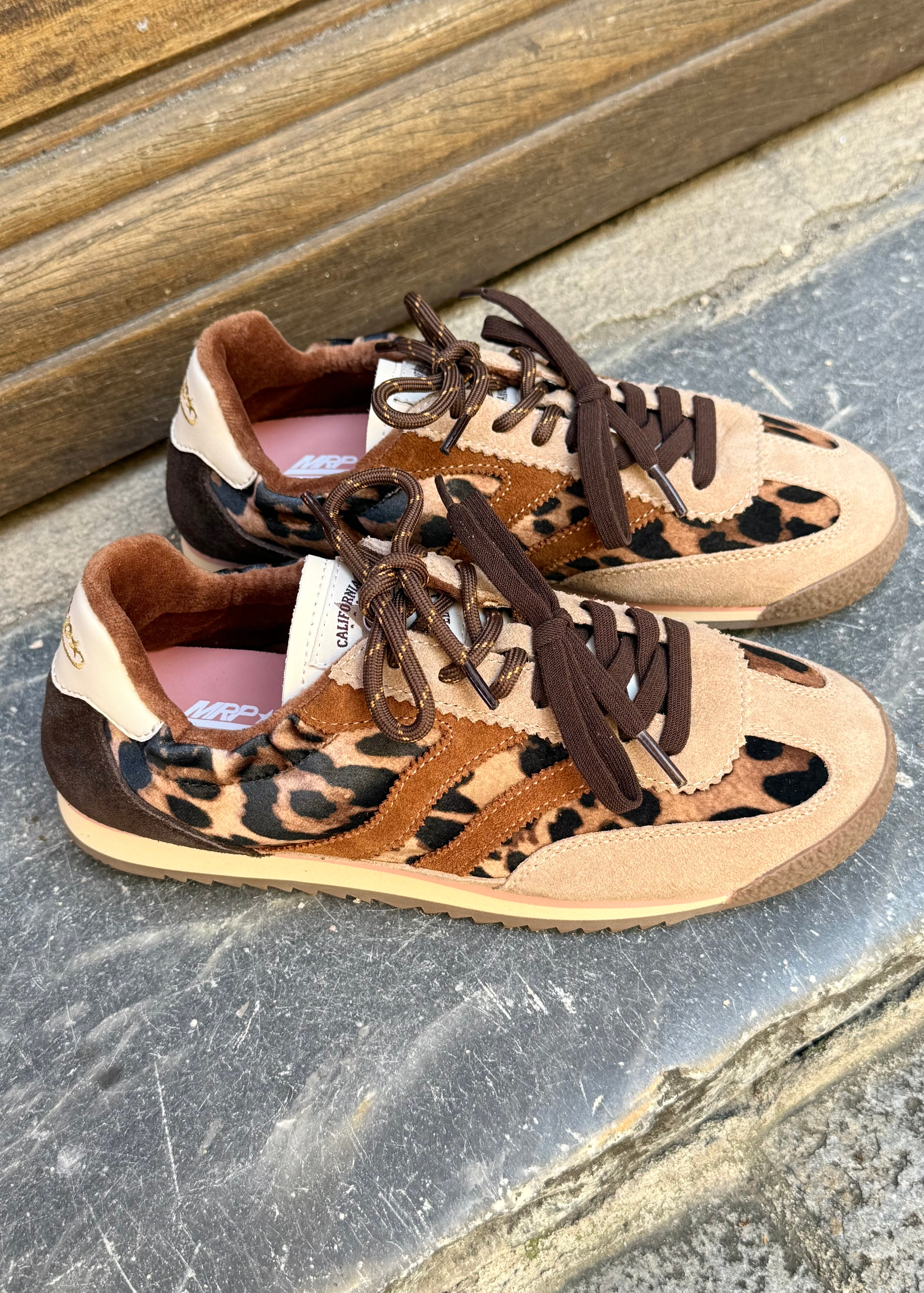 Baskets MRP Star Utah Velvet Leo