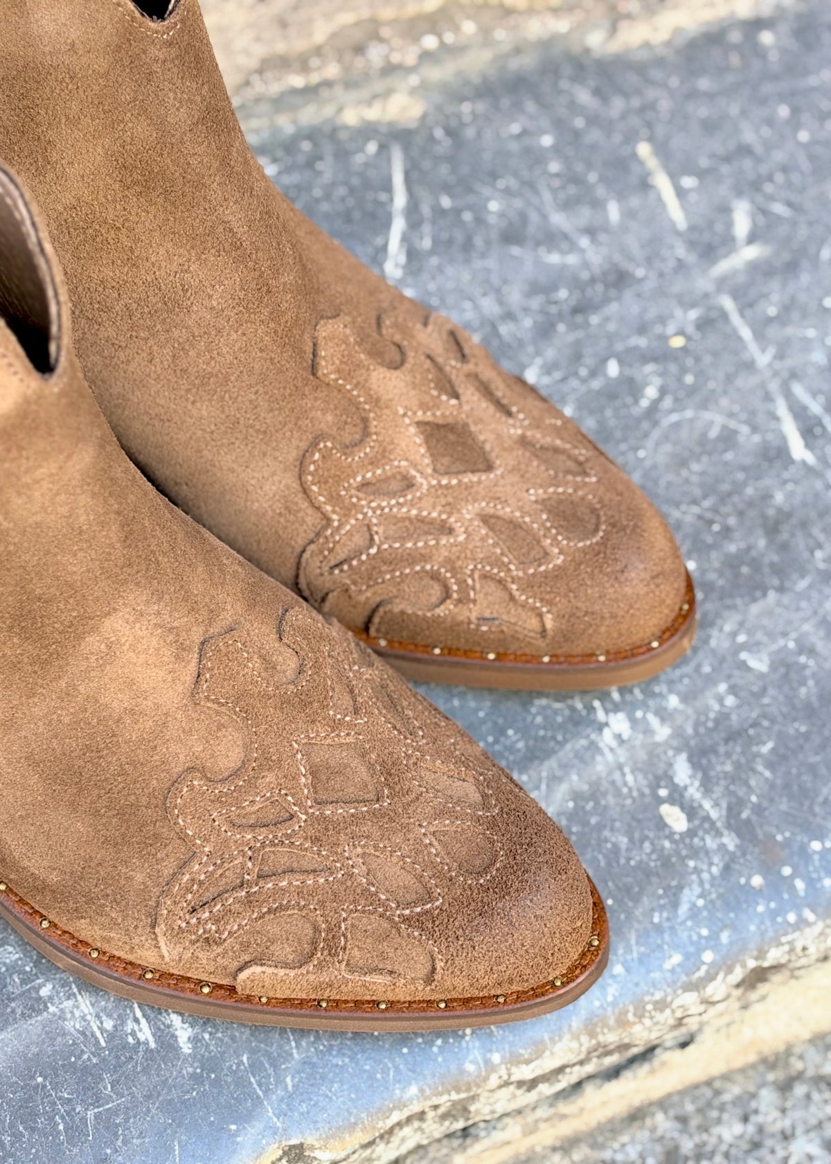 Bottines santiag MKD Ella beige