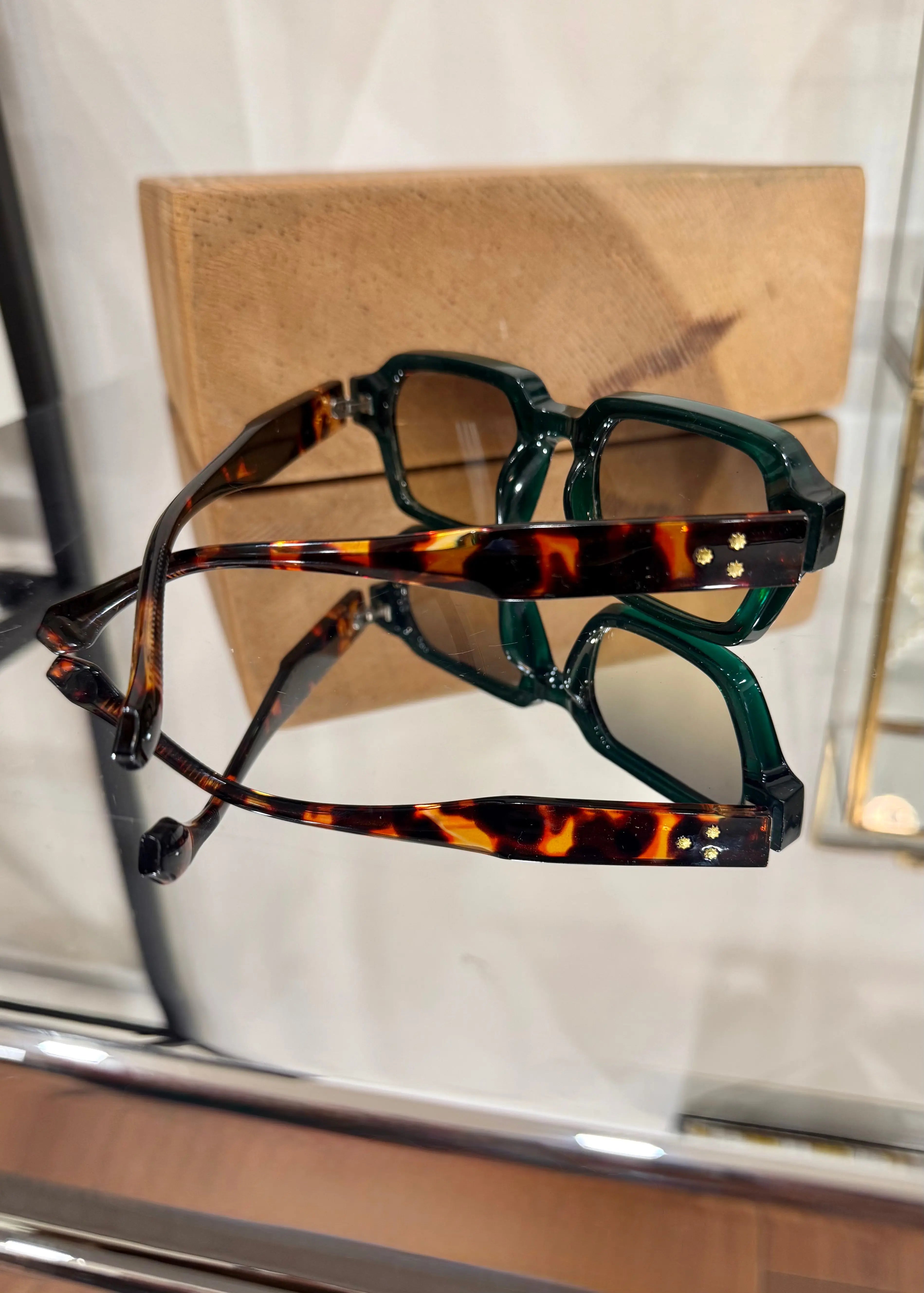 Lunettes rectangle écaille/vert L'adresse Corte