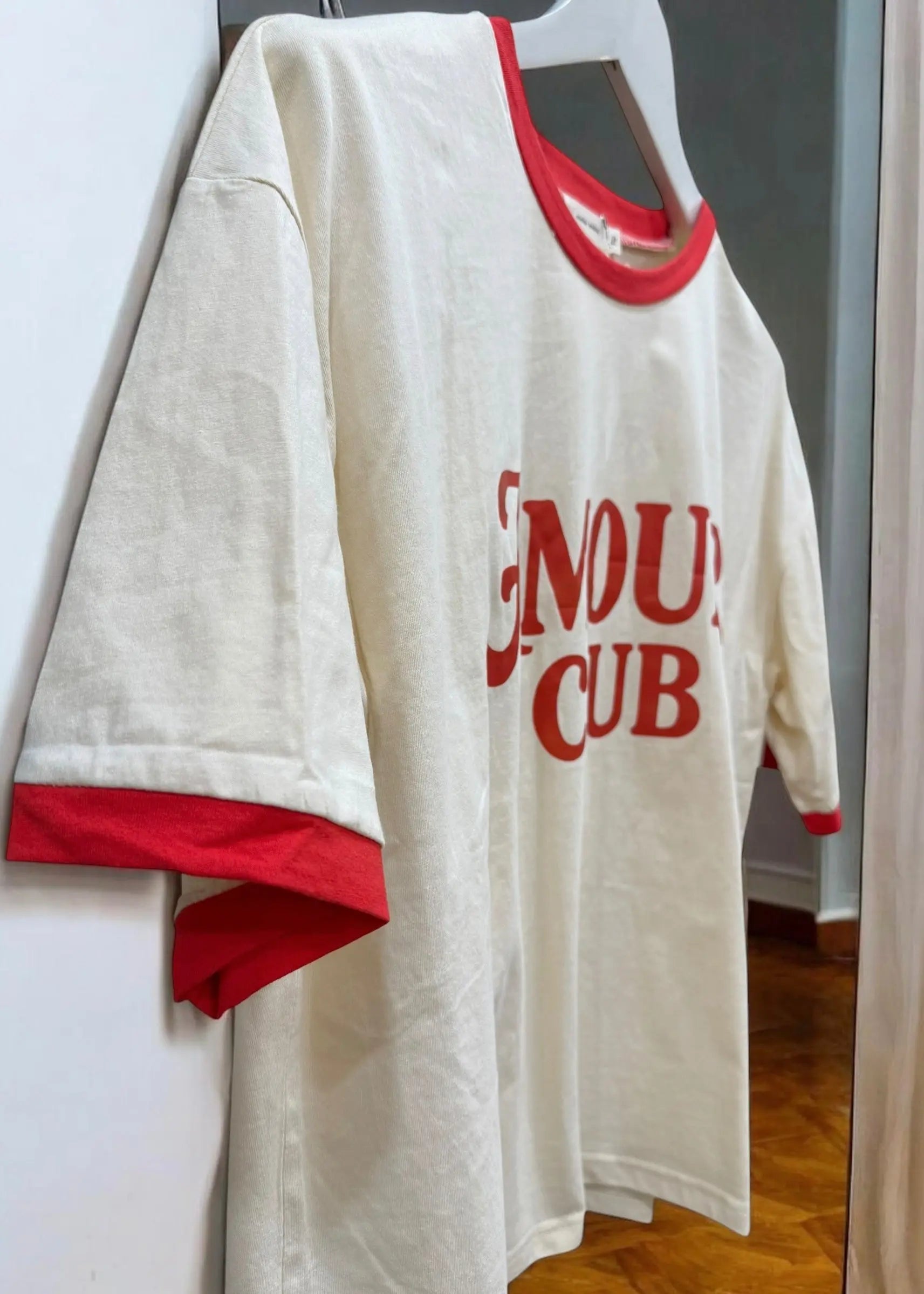 Tee-shirt AMOUR CLUB Beige/rouge L'adresse Corte