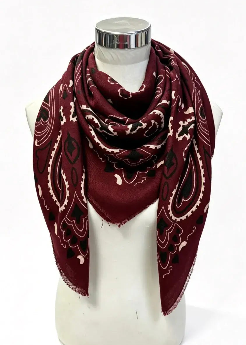 LINETA - K22 Foulard lainé motif bandana - L'adresse Corte 
